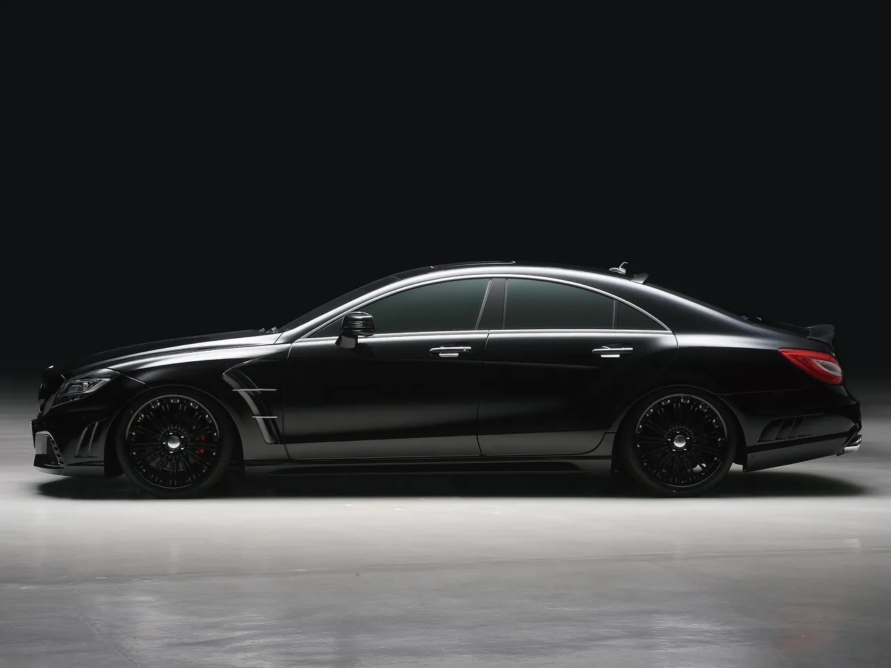 Wald Mercedes-Benz CLS-Class (2012) – boční profil