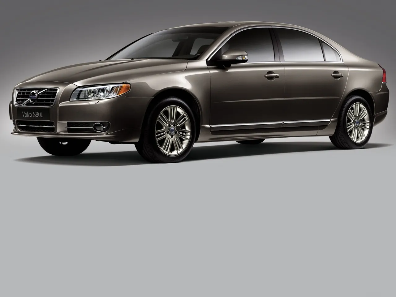 Volvo S80L (2010)