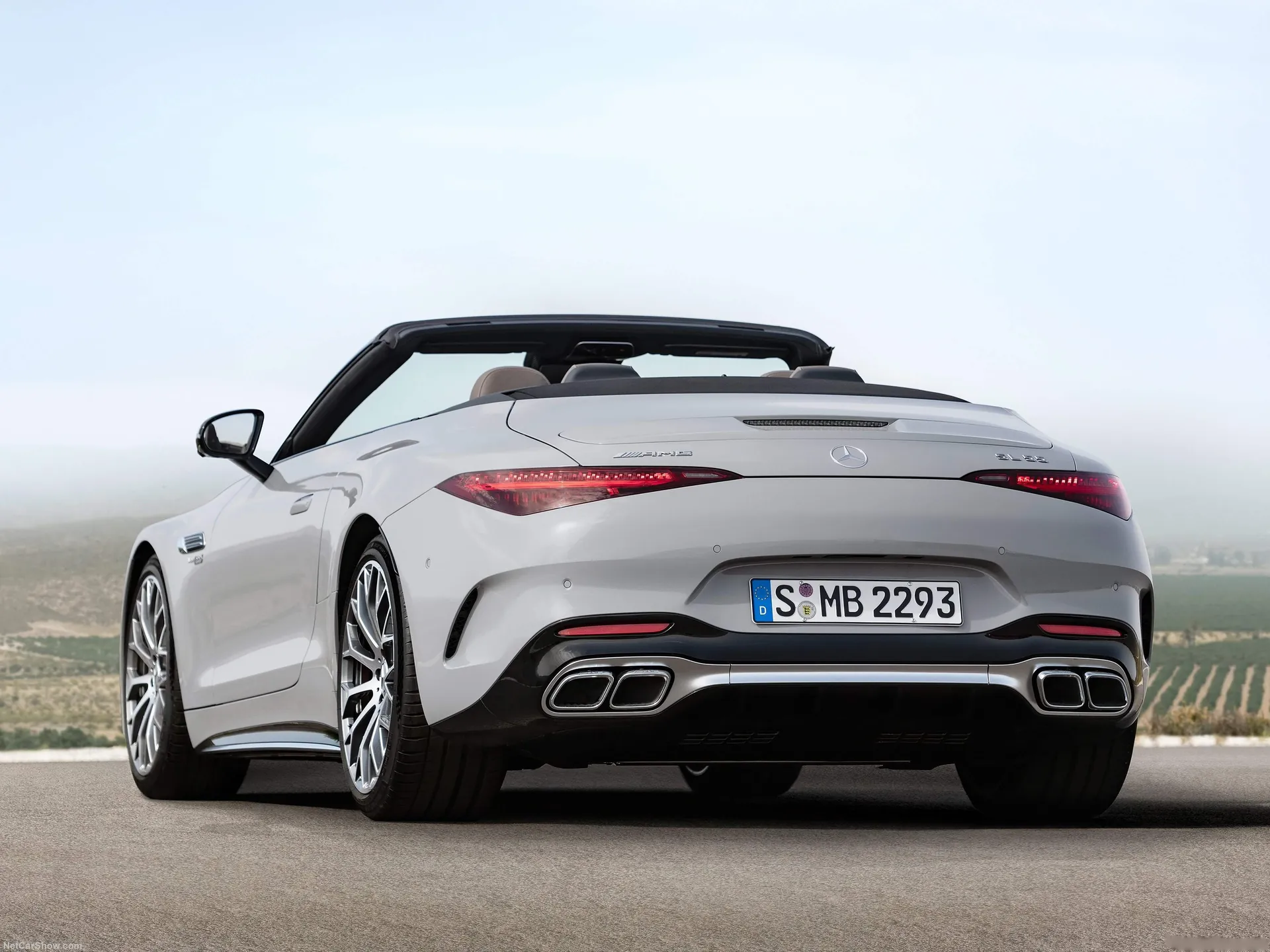 Mercedes-Benz SL 55 AMG (2022) - Rear Three-Quarter