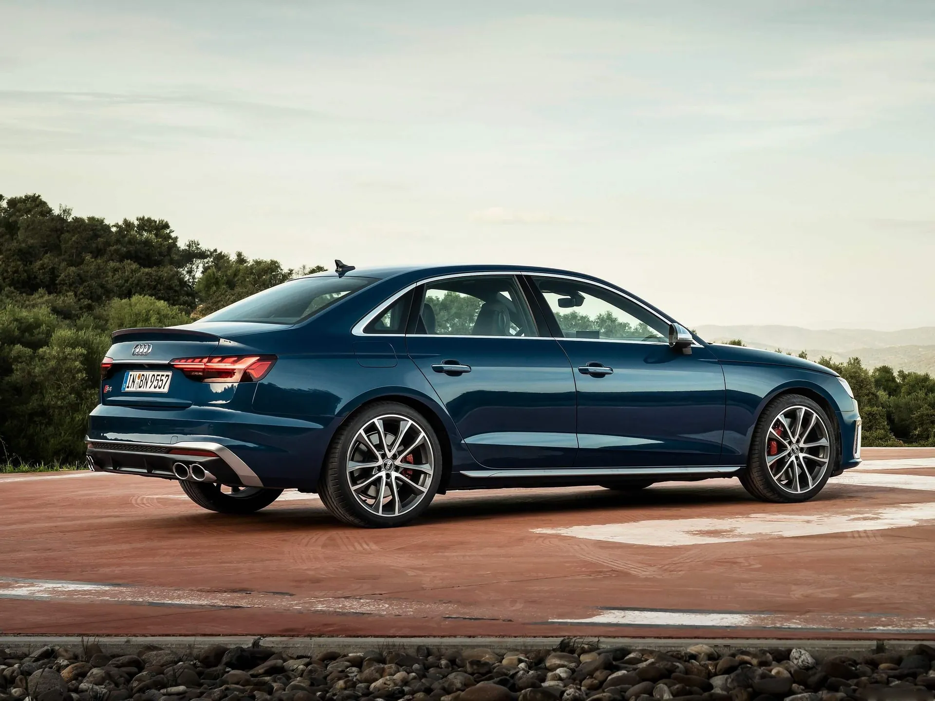 Audi S4 TDI (2020) – zadní tříčtvrteční pohled