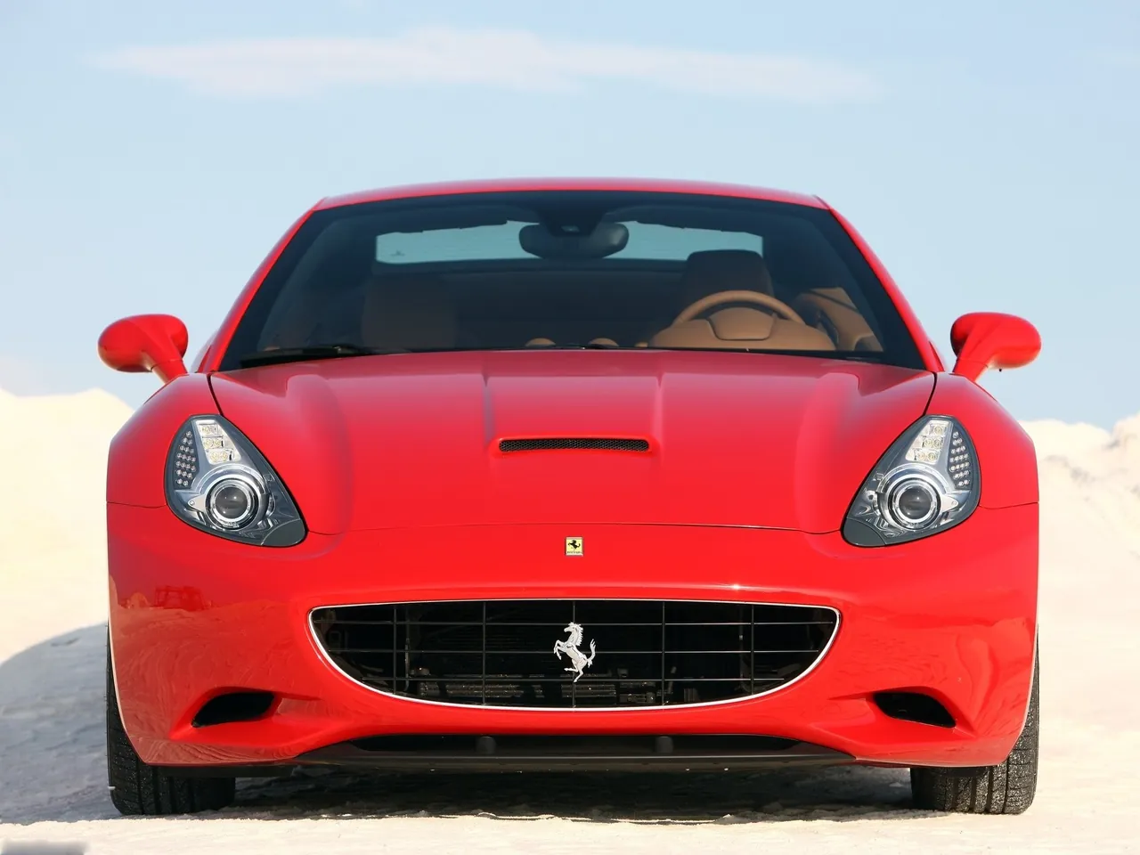 Ferrari California (2009) - Front