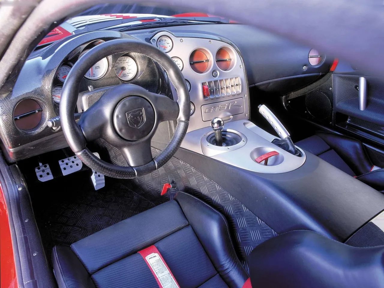 Dodge Viper GTS-R (2000) – interiér