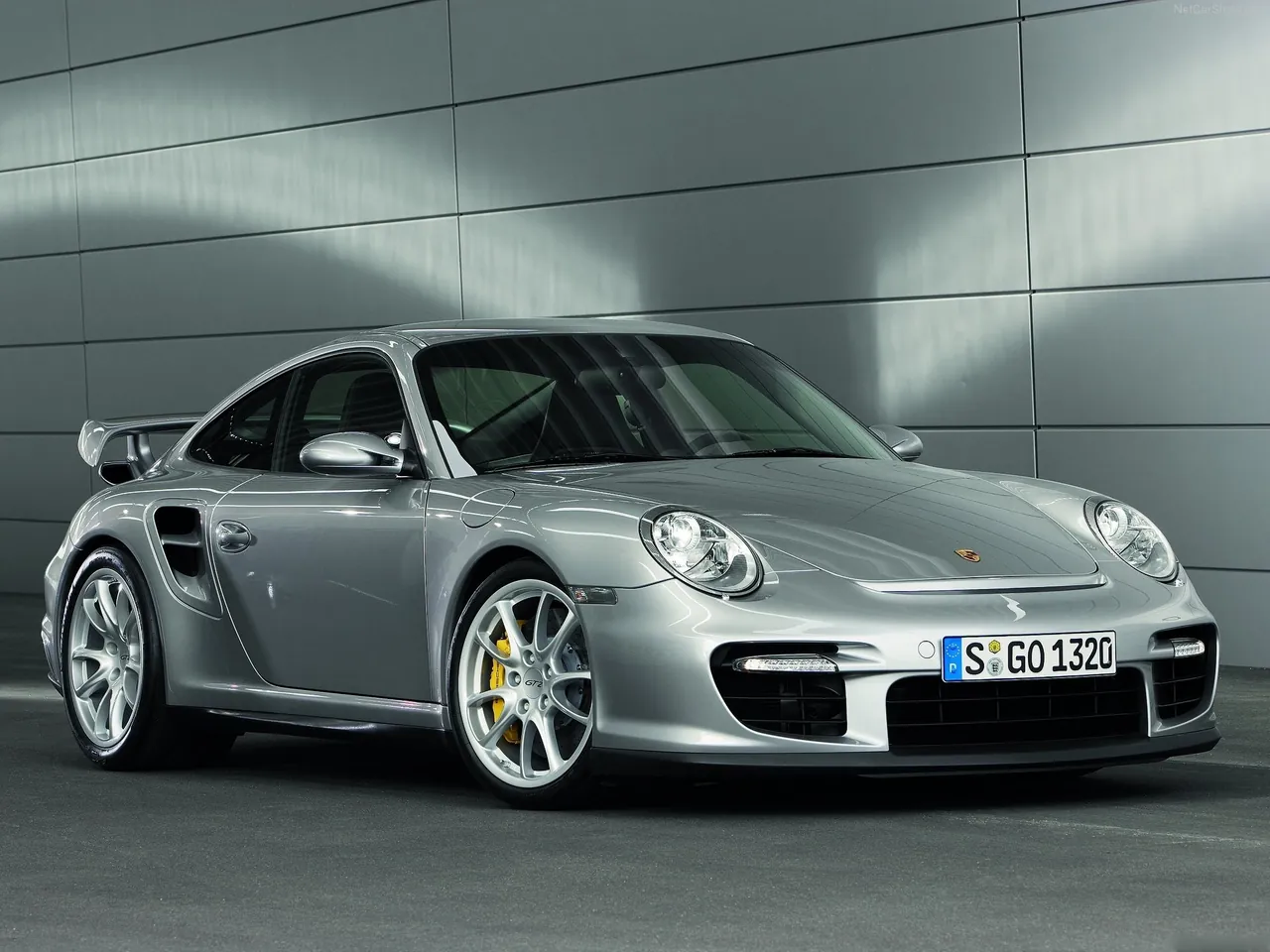 Porsche 911 GT2 (2008)