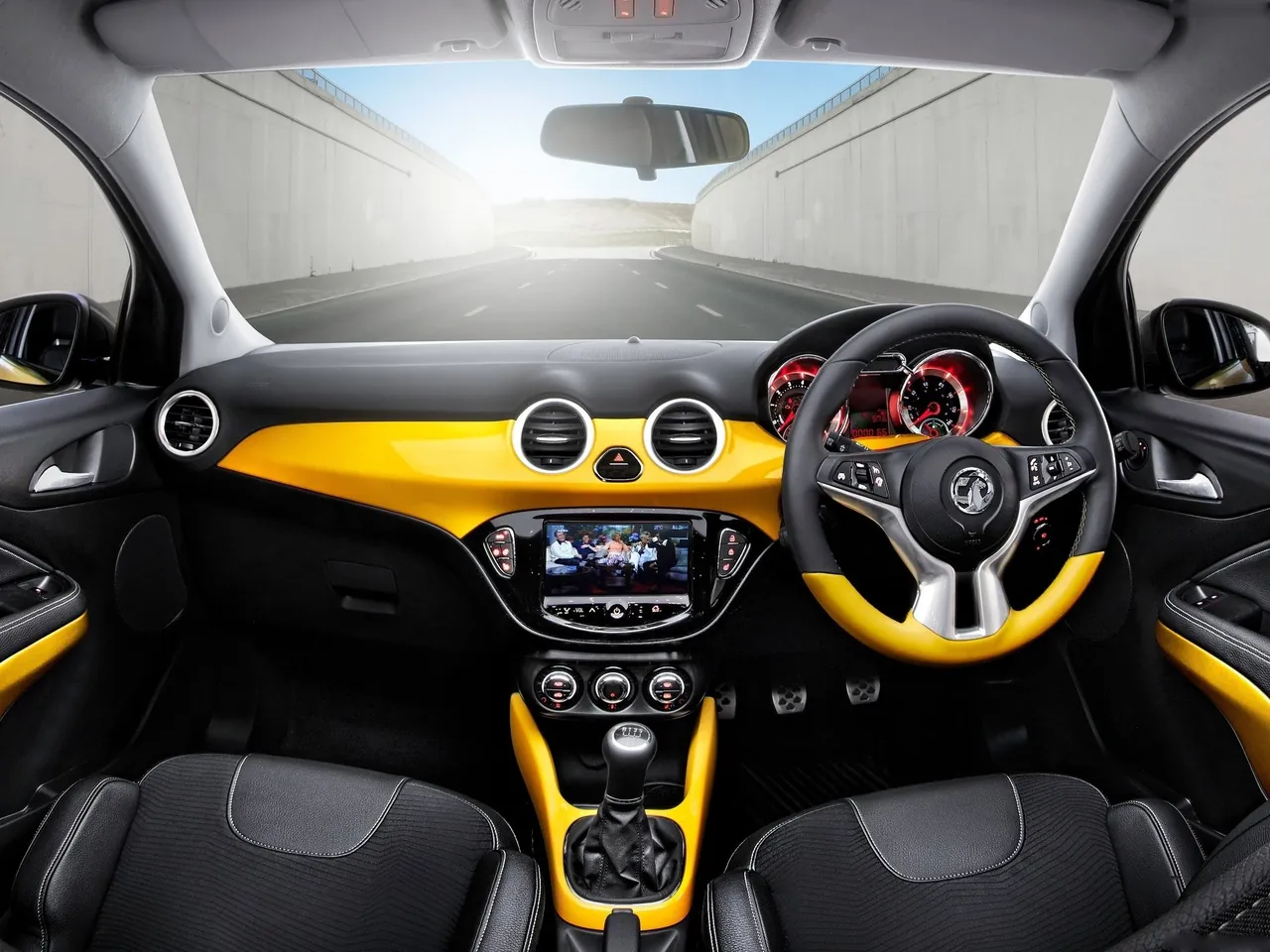 Vauxhall Adam (2013) – interiér