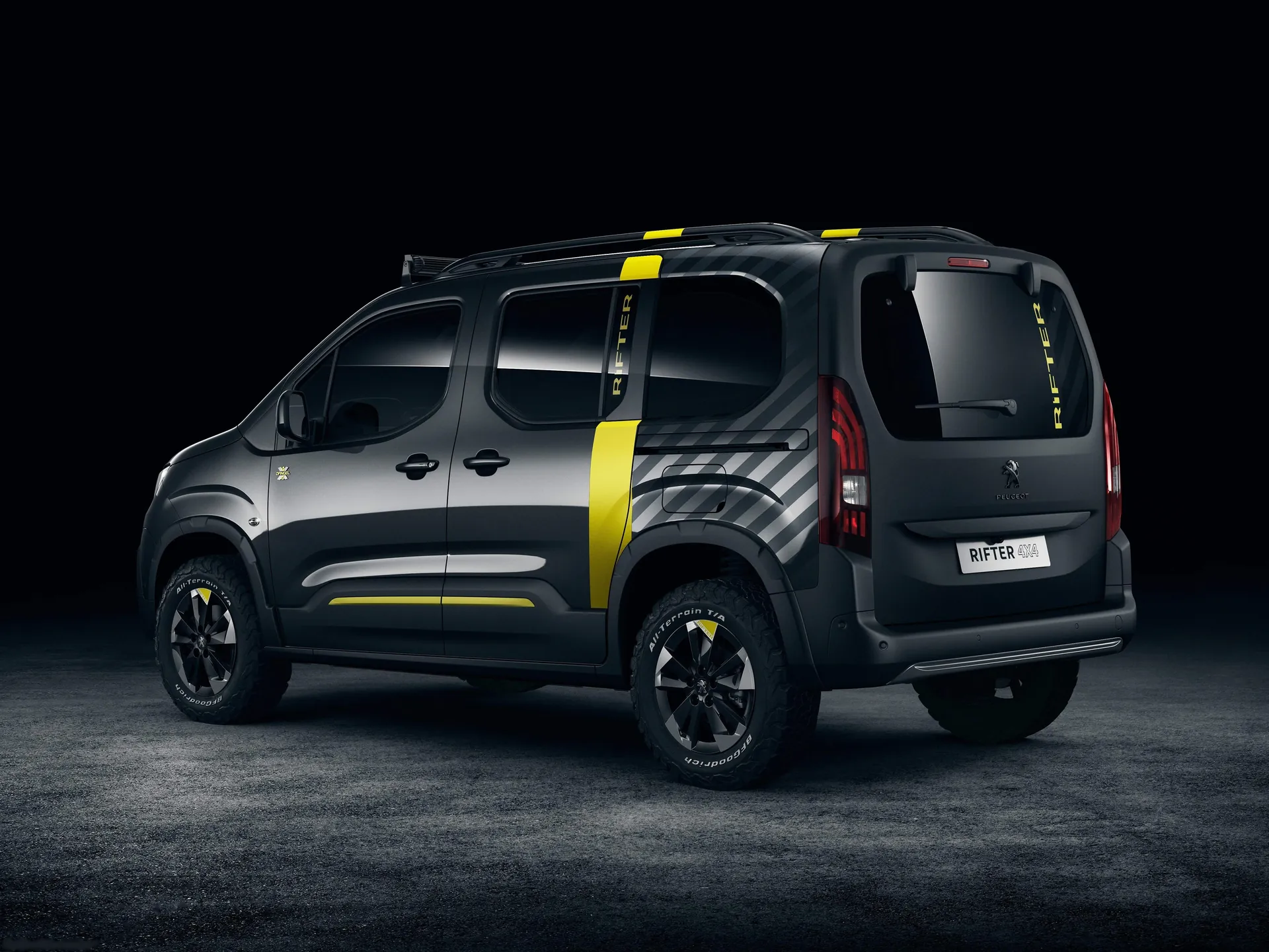 Peugeot Rifter 4x4 Concept (2018) - Rear Three-Quarter