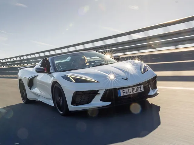 Chevrolet Corvette Stingray Convertible [EU] (2026)
