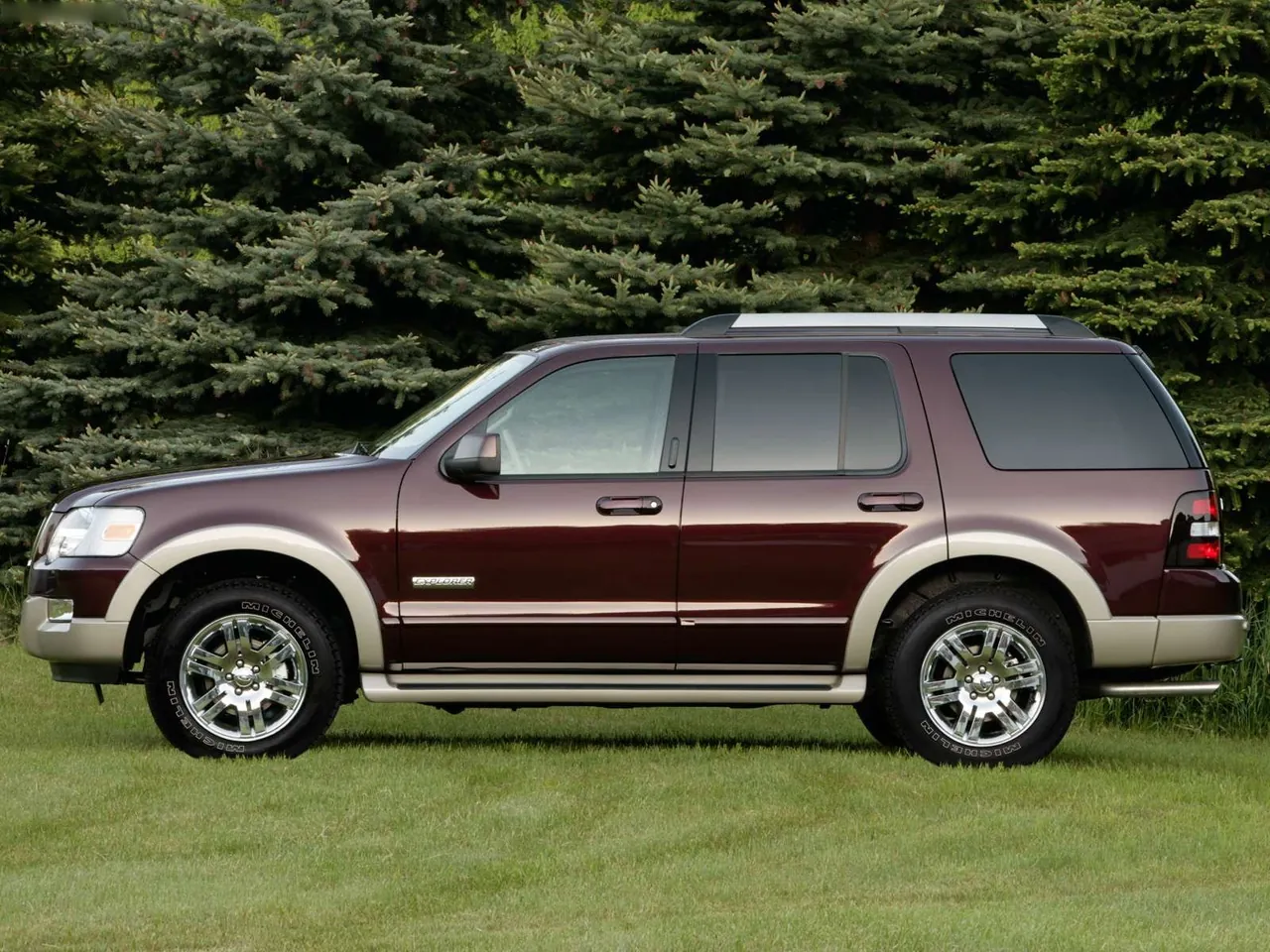Ford Explorer (2006) – boční profil
