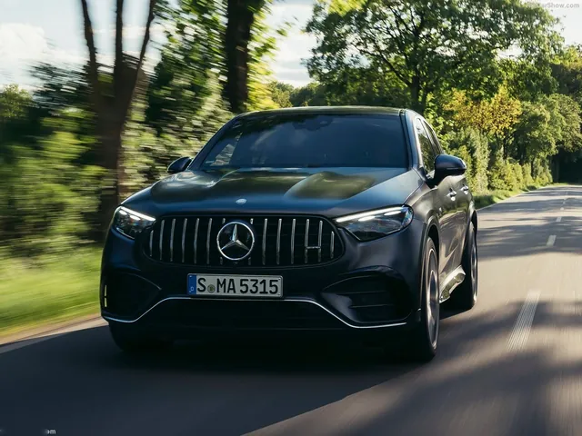 Mercedes-Benz GLC53 AMG Coupe (2027)