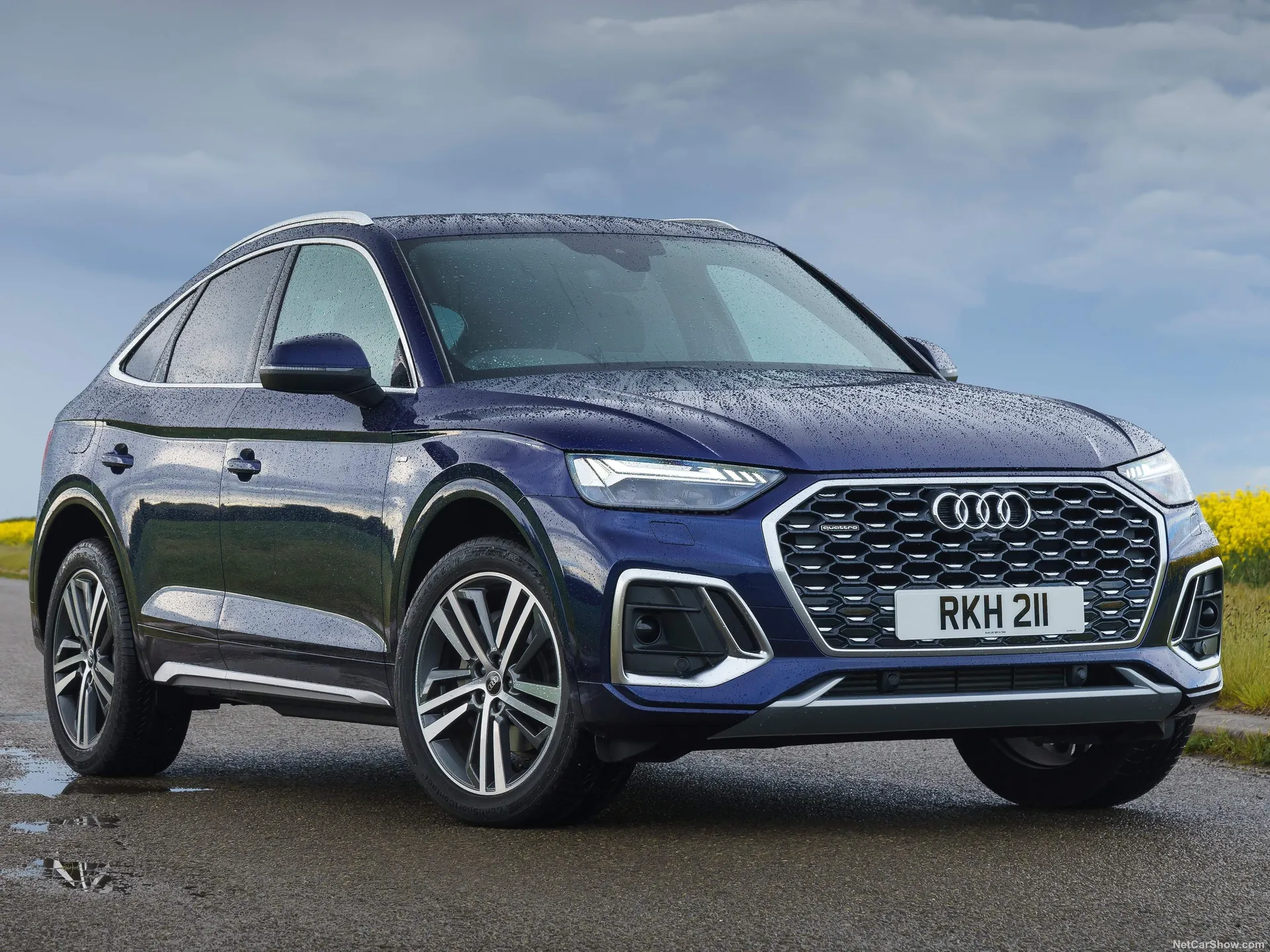 Audi Q5 Sportback [UK] (2021)