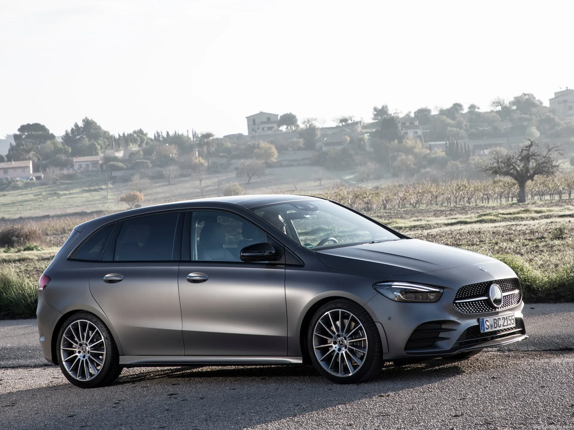 Mercedes-Benz B-Class (2019)