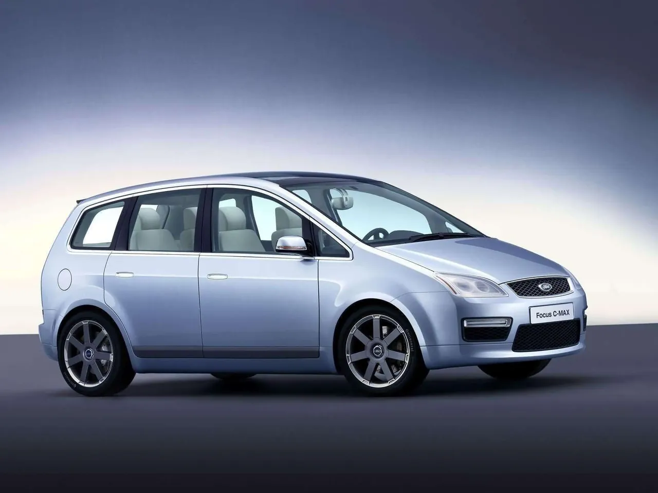 Ford Focus CMax Concept (2002)