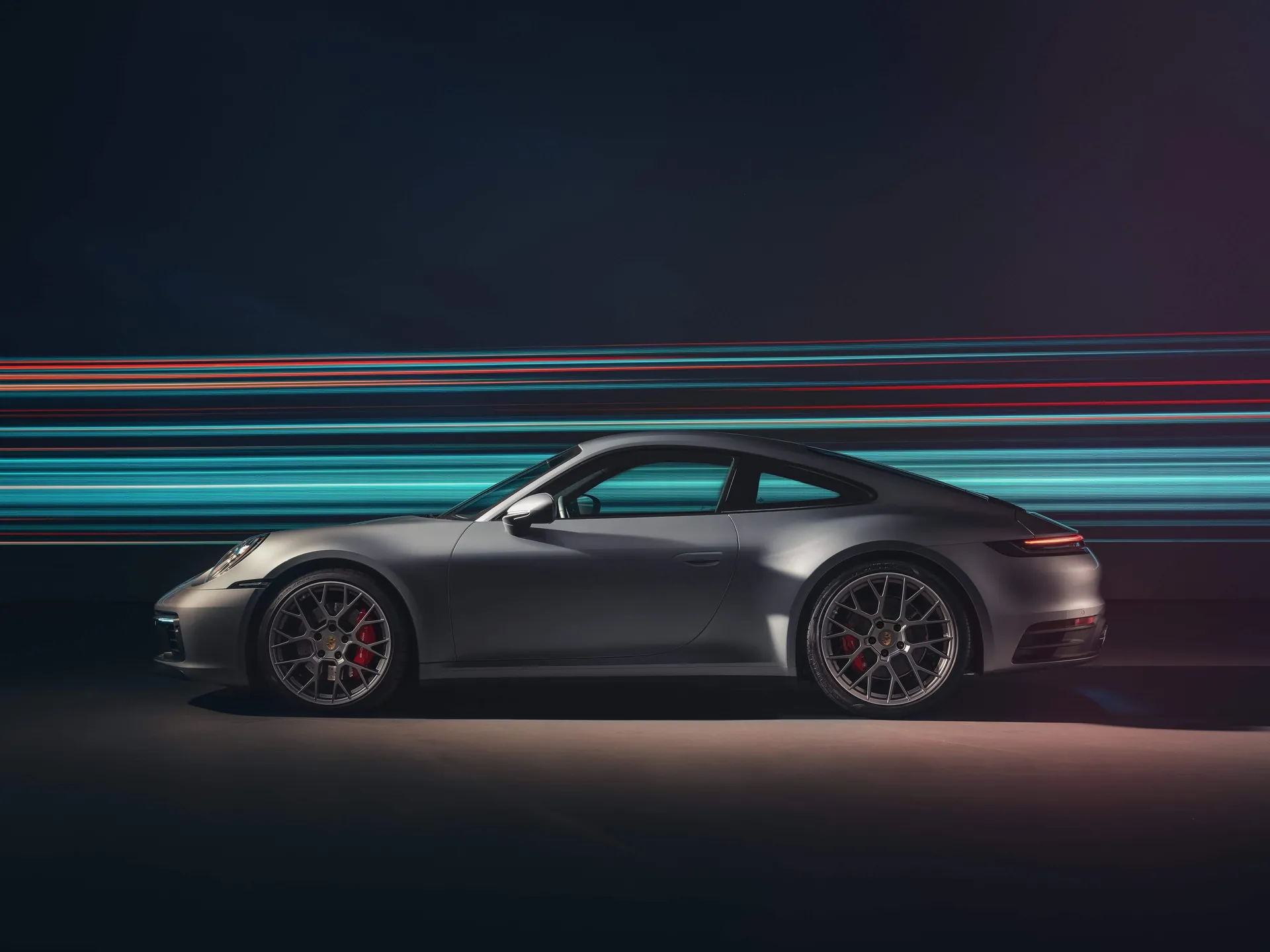 Porsche 911 Carrera 4S (2019) – boční profil