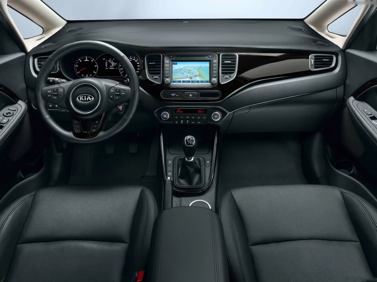 Kia Carens (2013) – interiér
