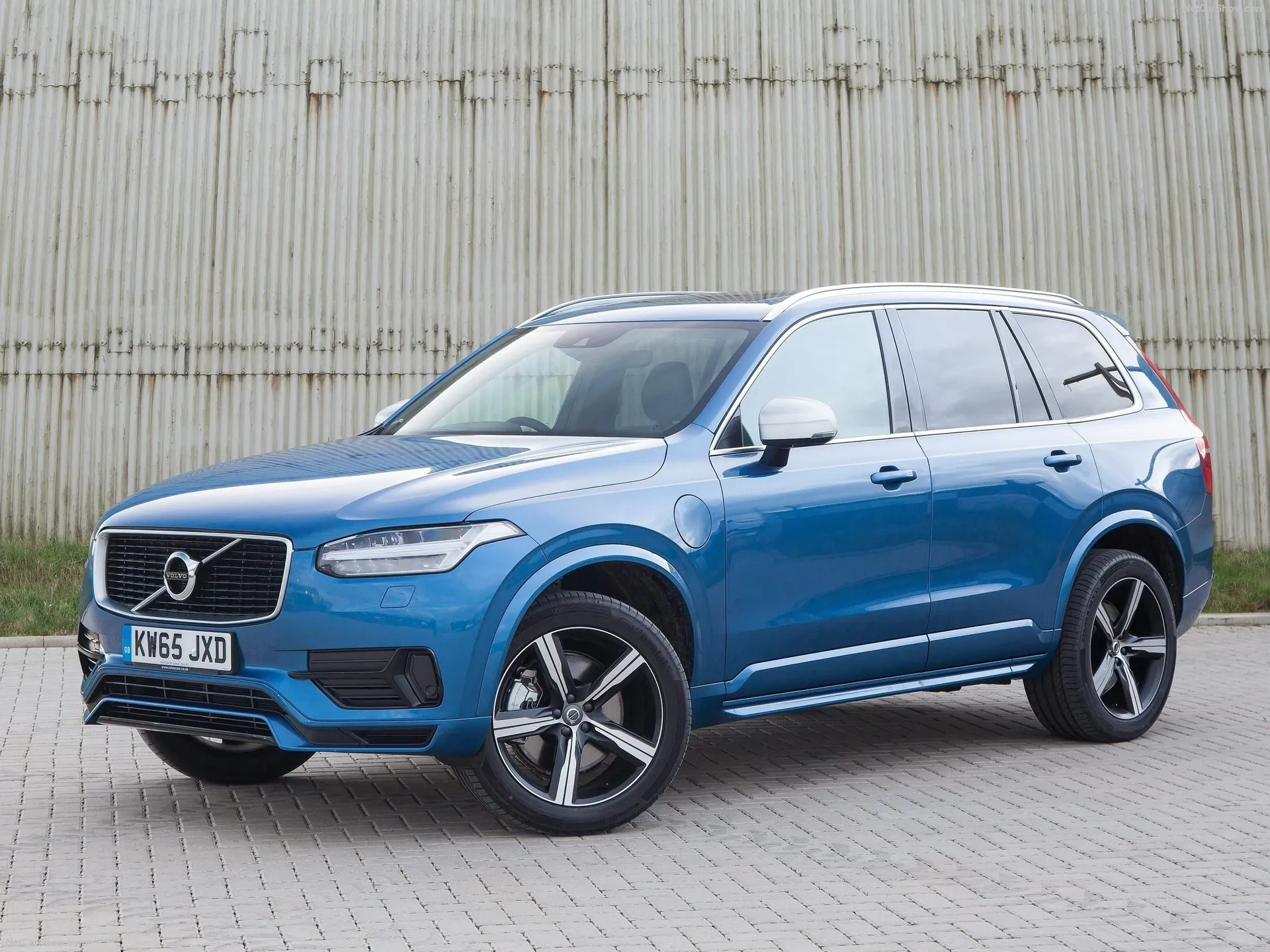 Volvo XC90 T8 Twin Engine (2016)