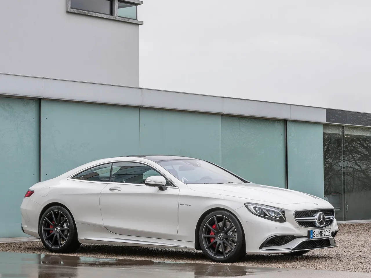 Mercedes-Benz S63 AMG Coupe (2015)