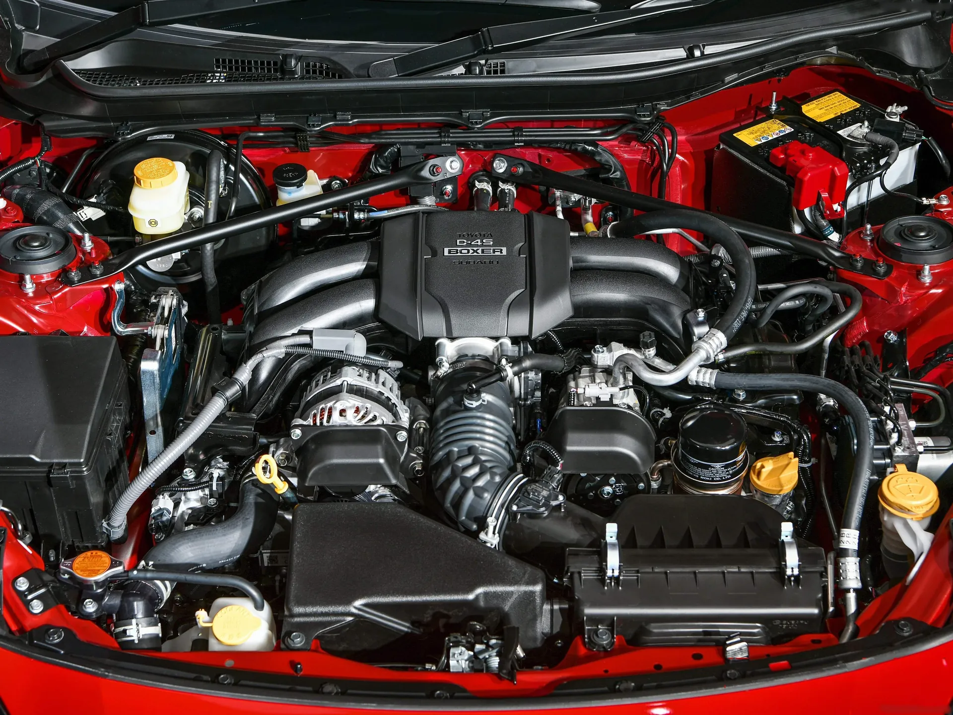 Toyota GR 86 (2022) – motorový prostor