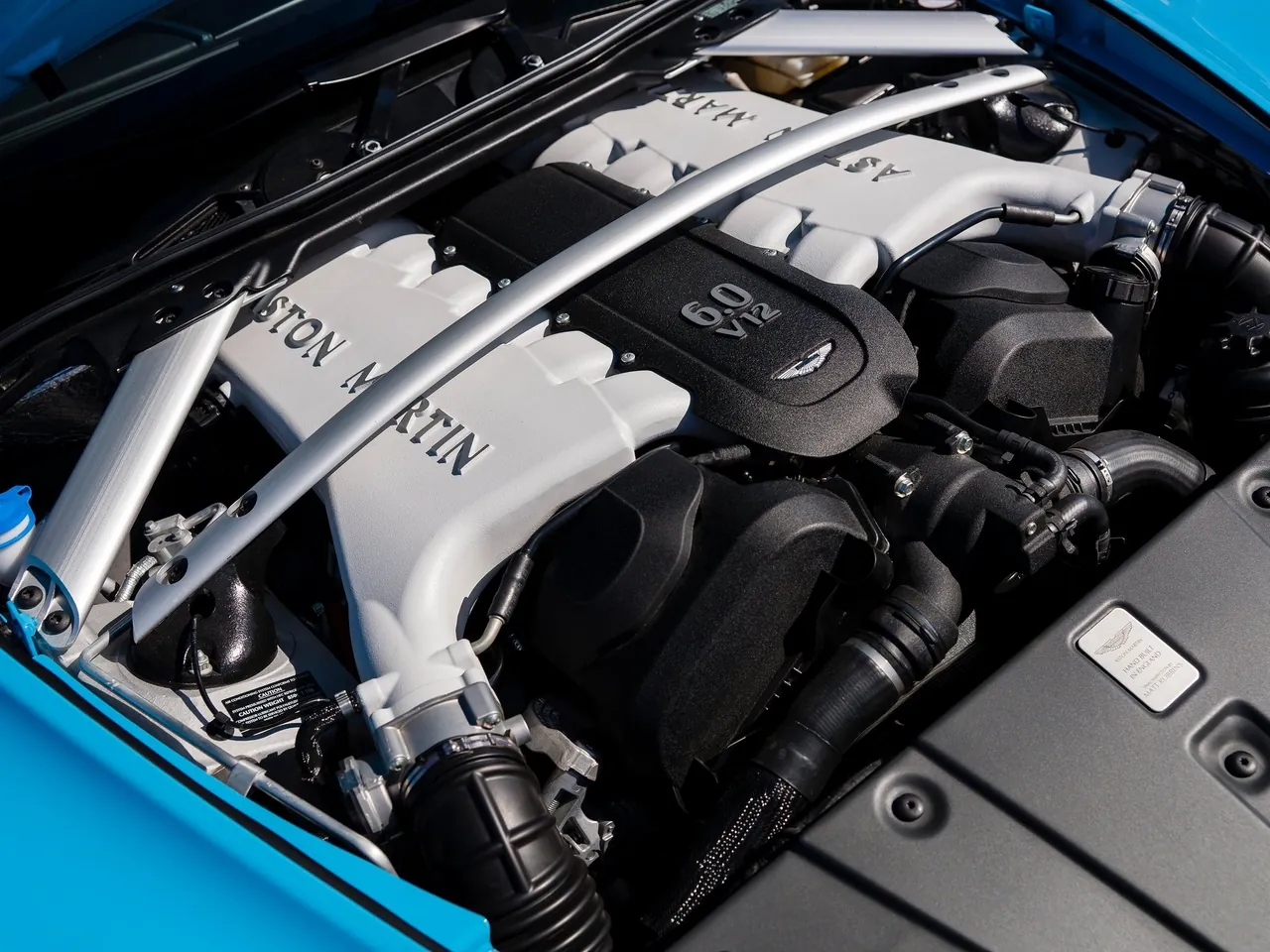 Aston Martin V12 Vantage S (2014) – motor