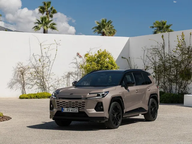 Toyota RAV4 (2026)