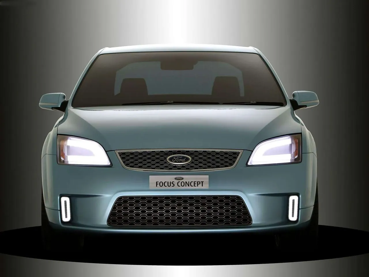 Ford Focus 4door Concept (2004) – zepředu