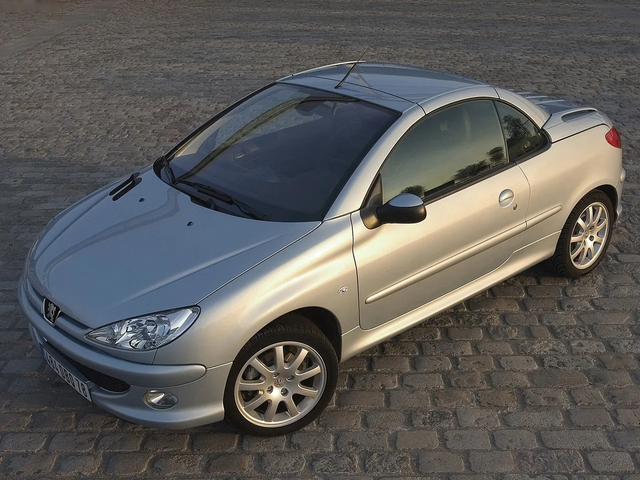 Peugeot 206 CC (2005)