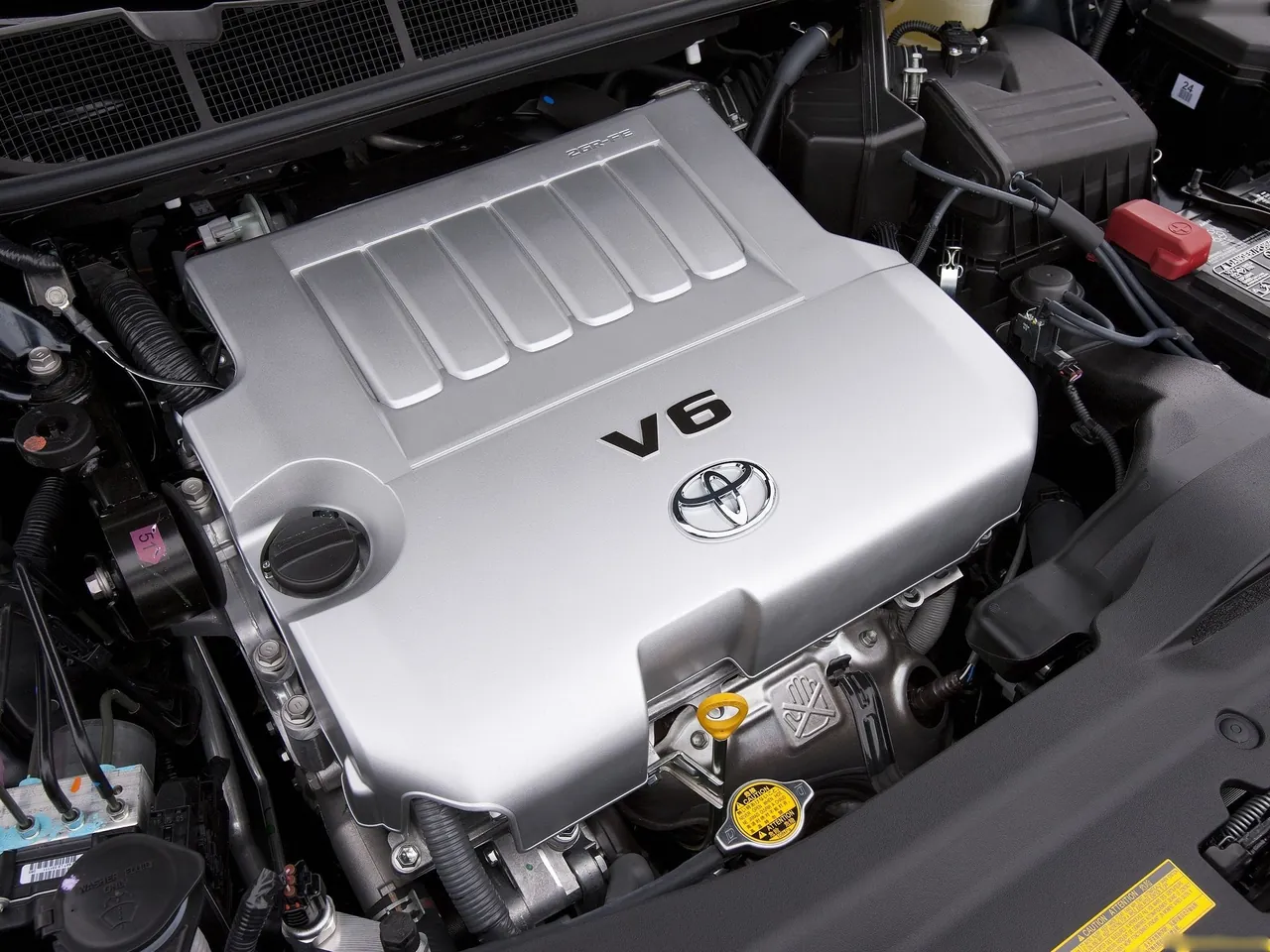 Toyota Venza (2013) - Engine Bay