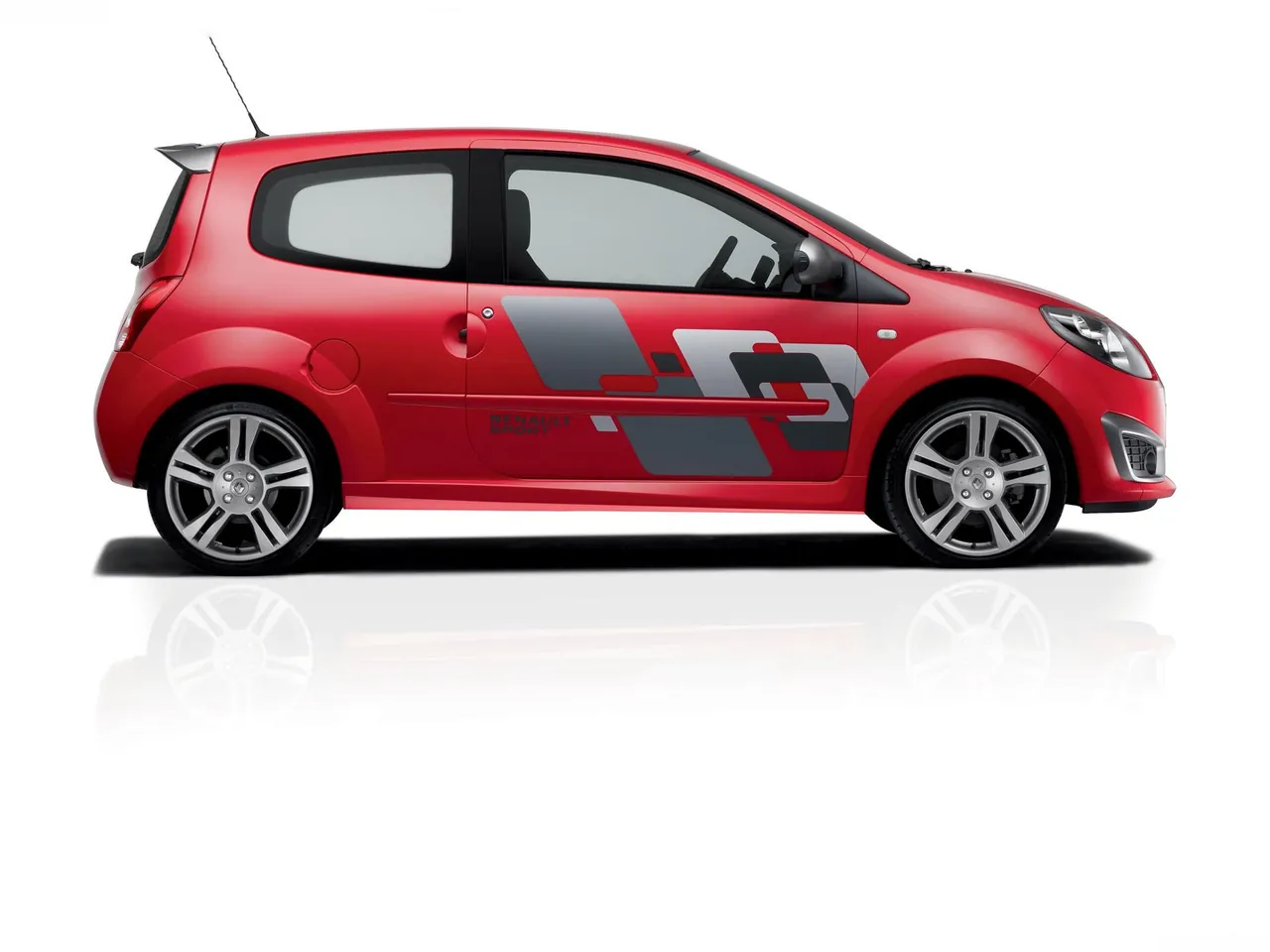 Renault Twingo RS (2009) – boční profil