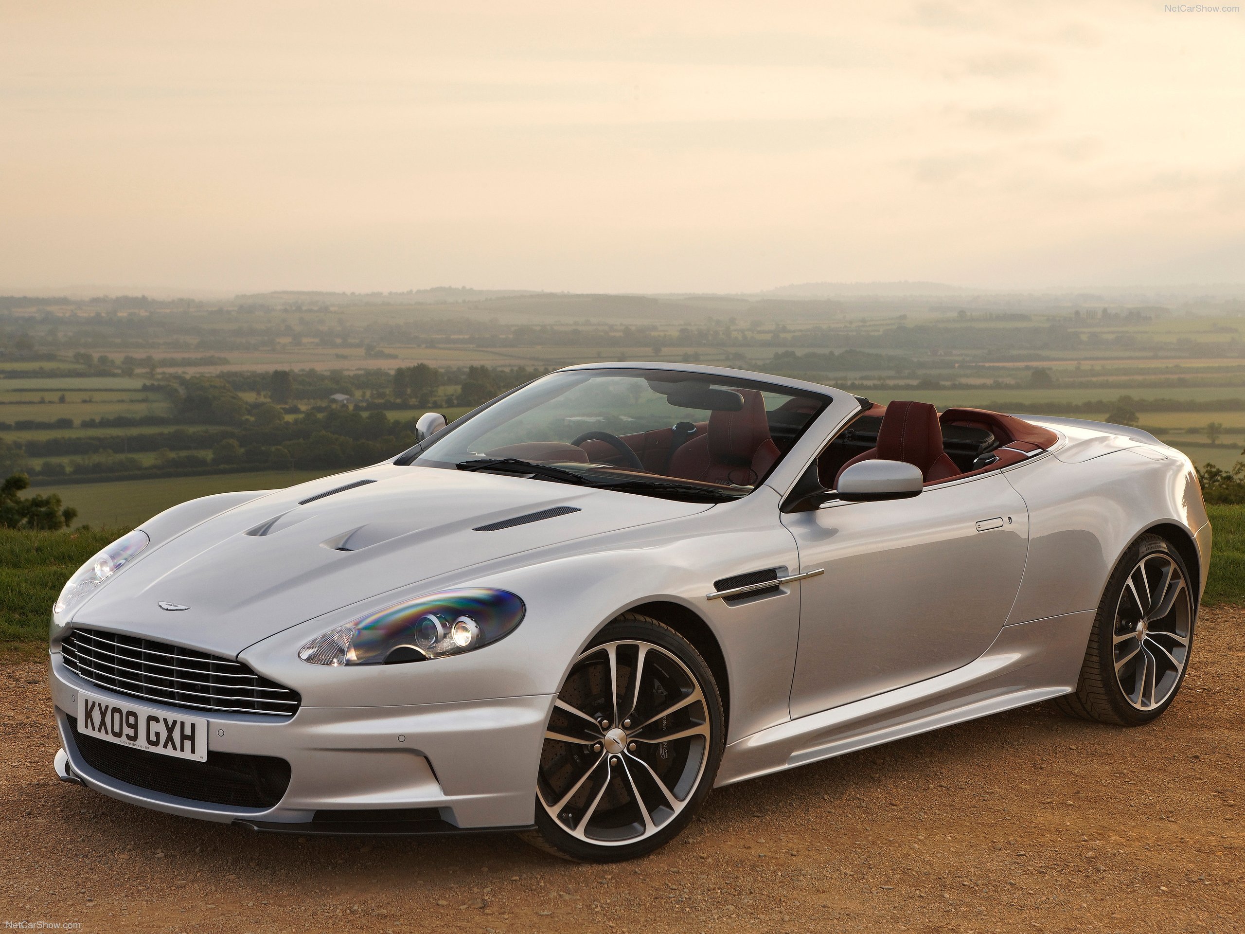 Aston Martin DBS Volante (2010)