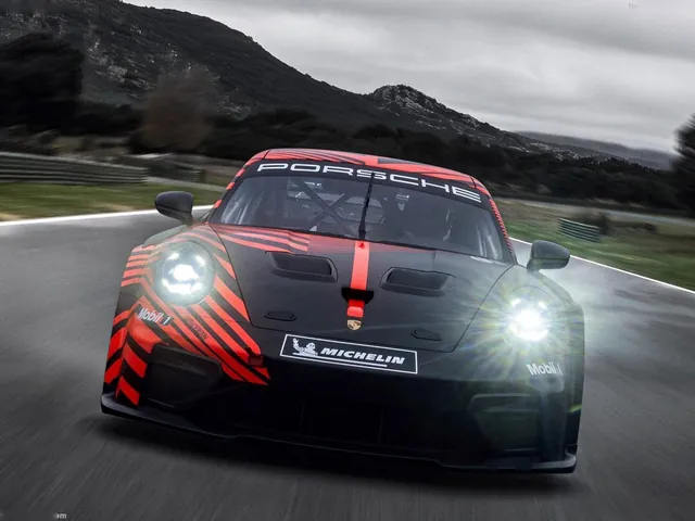 Porsche 911 GT4 R (2027)