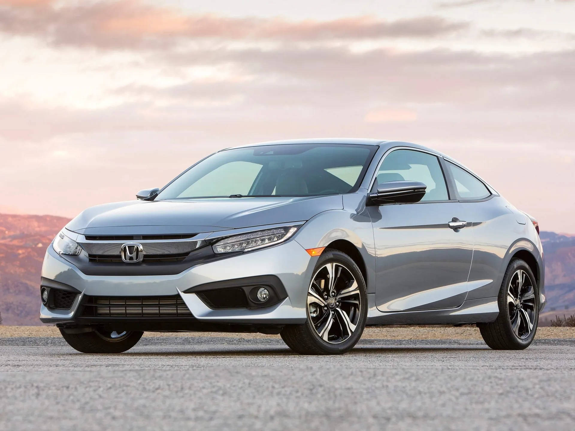 Honda Civic Coupe (2016)
