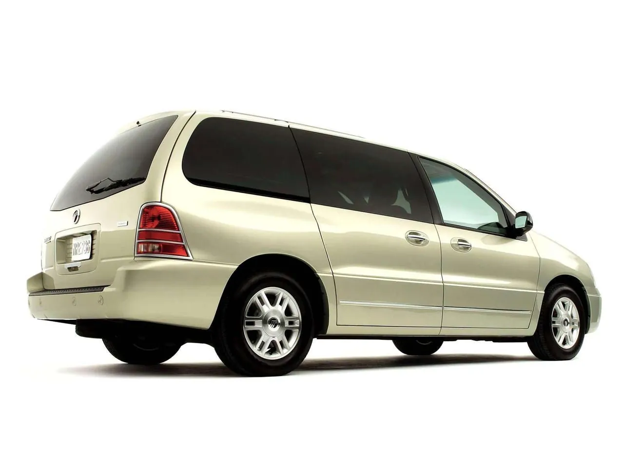 Mercury Monterey Advance Trac (2004) – zadní tříčtvrteční pohled