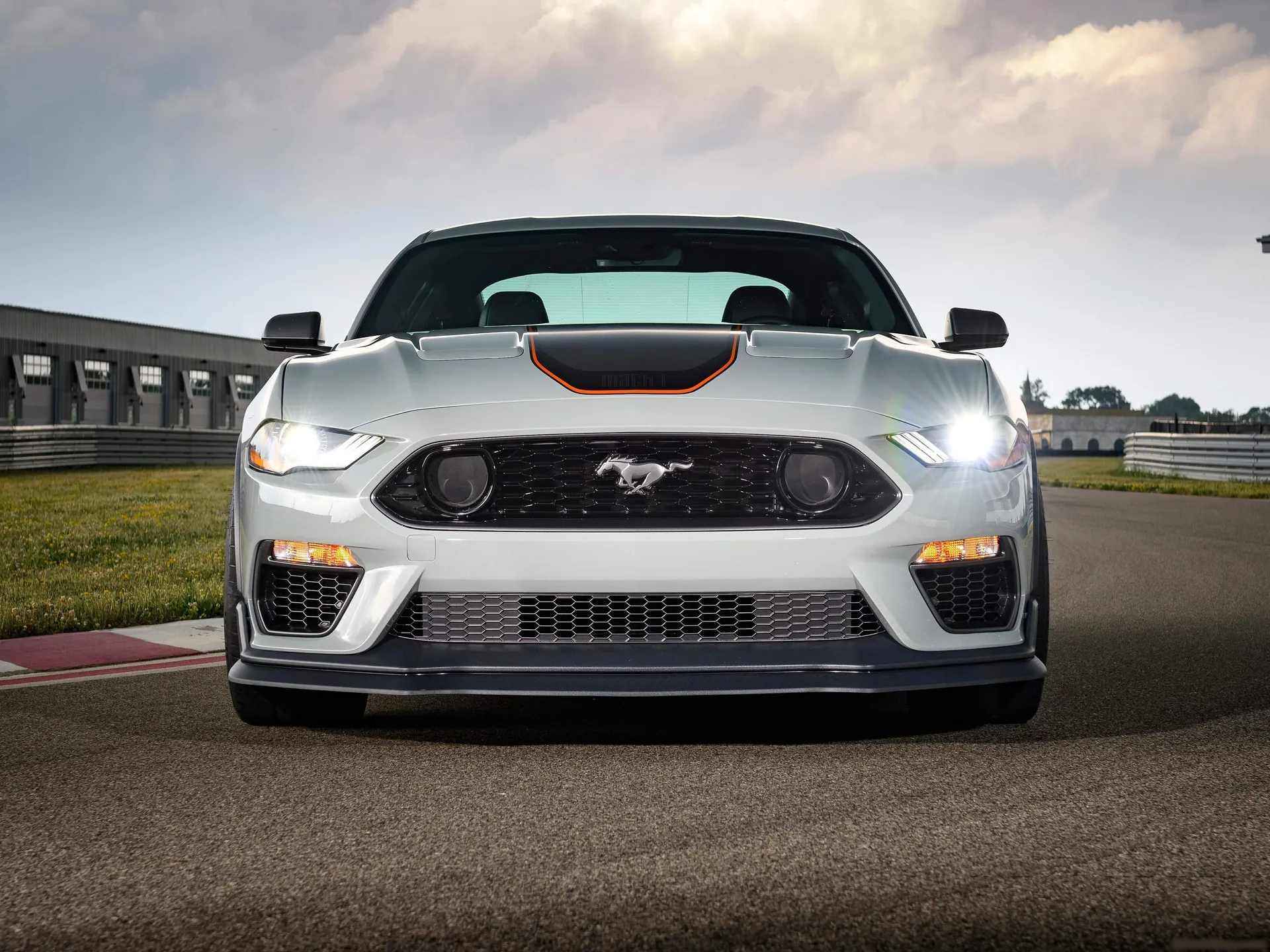 Ford Mustang Mach 1 (2021) – zepředu
