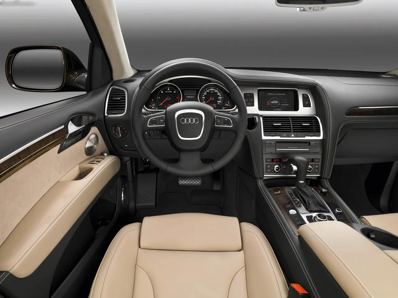 Audi Q7 (2010) – interiér