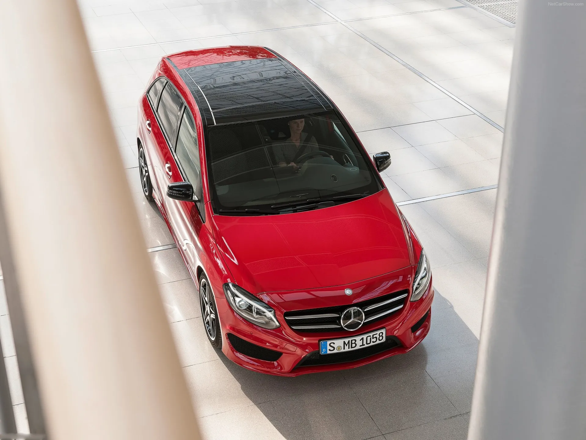 Mercedes-Benz B-Class (2015)