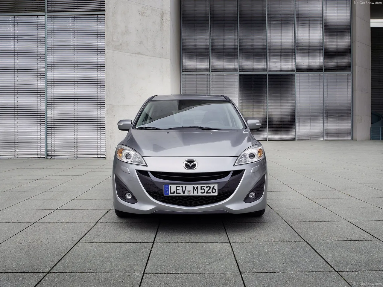 Mazda 5 (2013) – zepředu