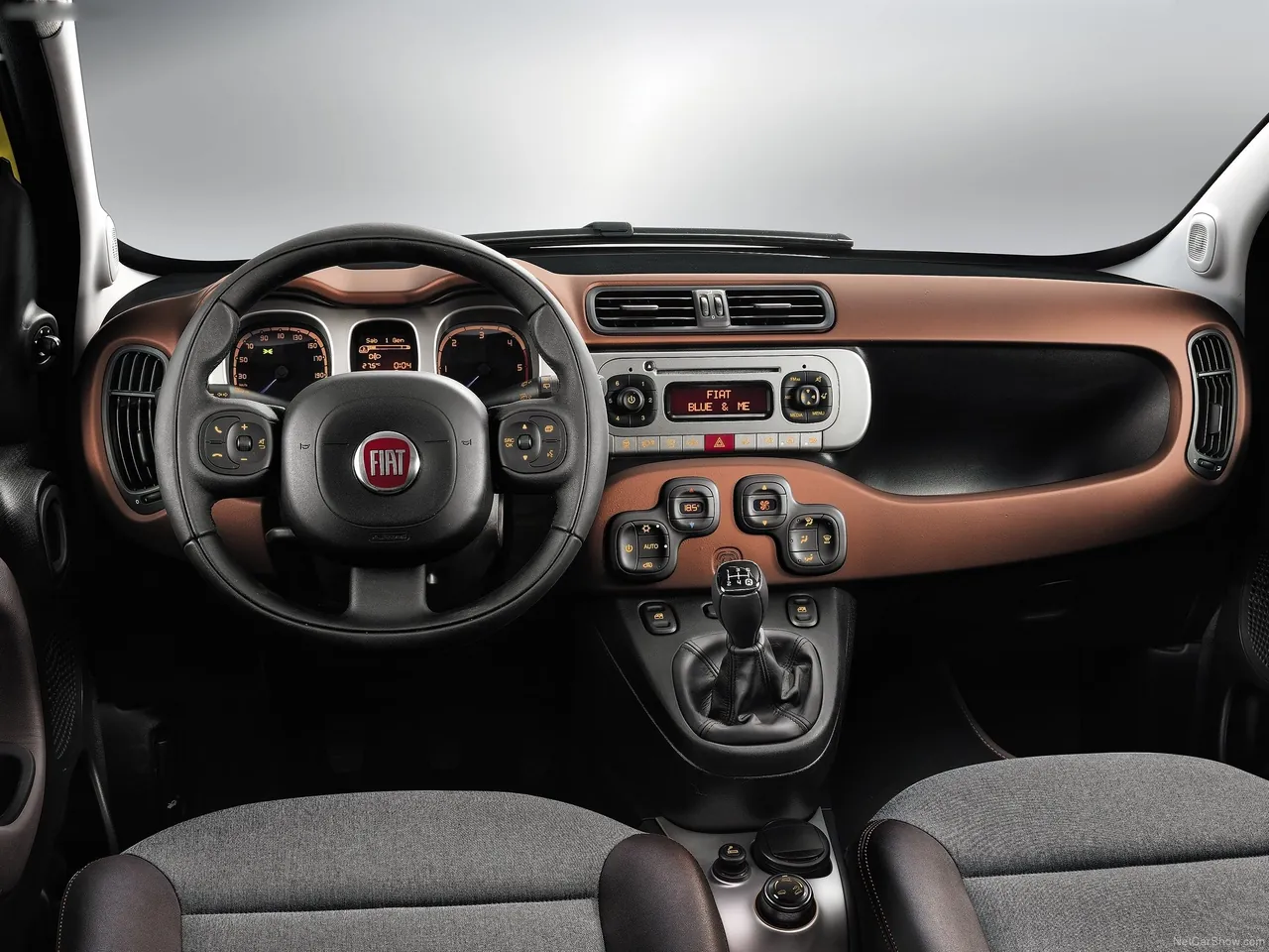 Fiat Panda Cross (2015) – interiér