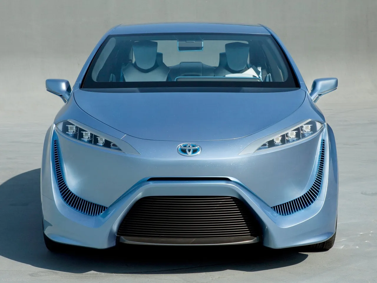Toyota FCV-R Concept (2012) – zepředu