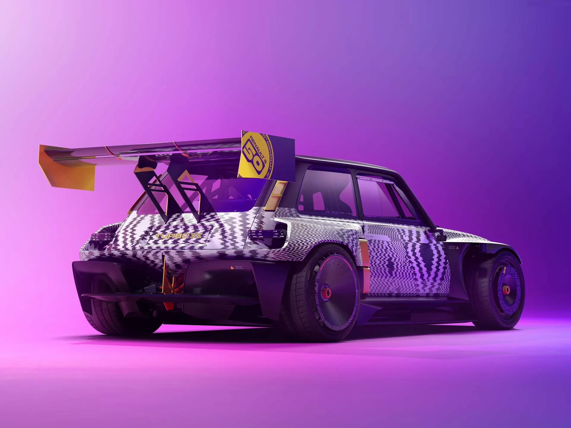 Renault R5 Turbo 3E Concept (2022) – zadní tříčtvrteční pohled