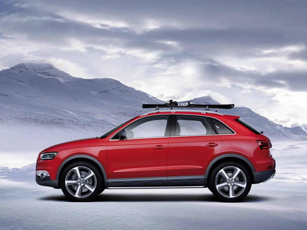 Audi Q3 Vail Concept (2012) – boční profil
