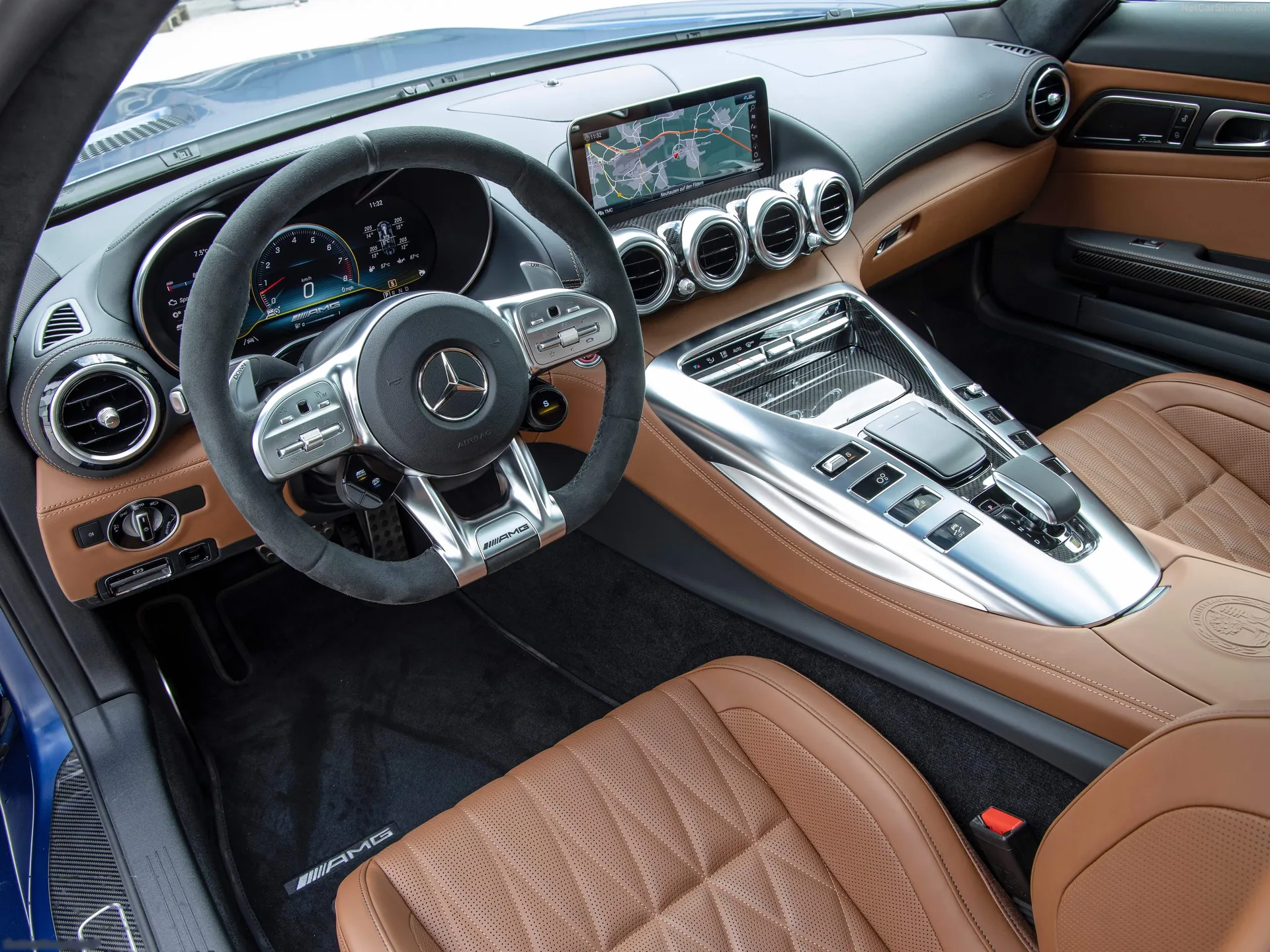 Mercedes-Benz AMG GT C (2020) - Interior