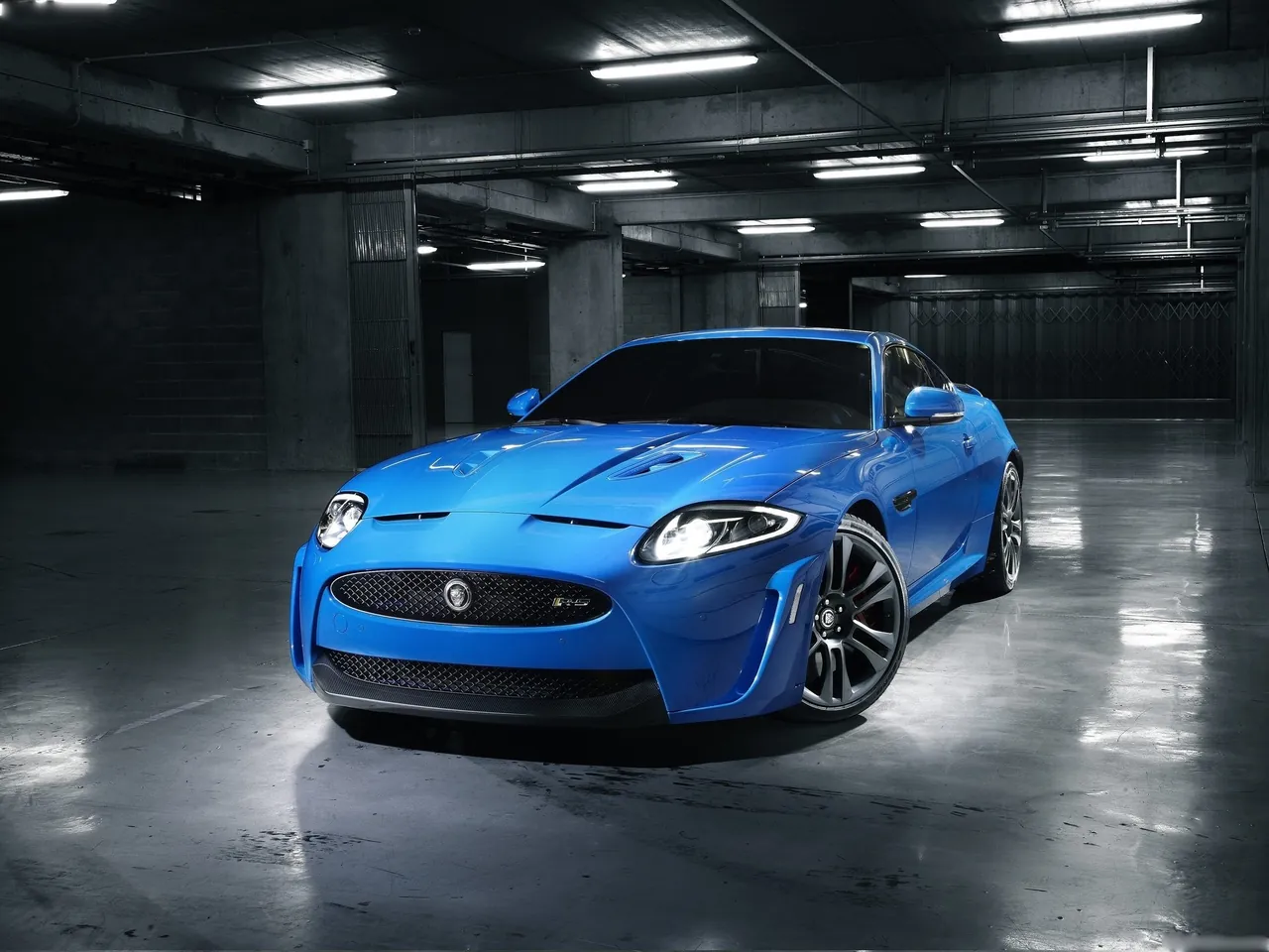 Jaguar XKR-S (2012)