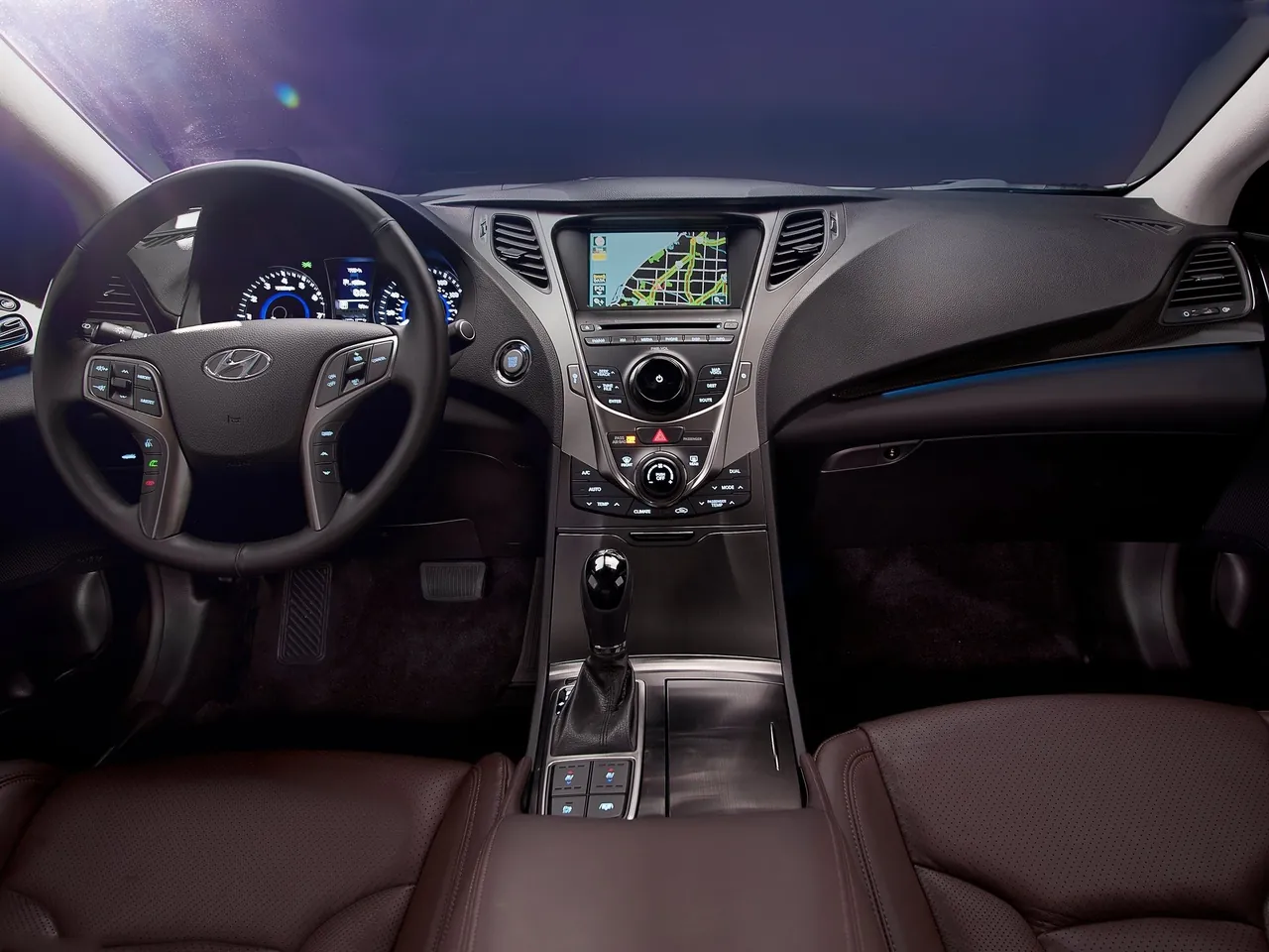 Hyundai Azera (2012) – interiér