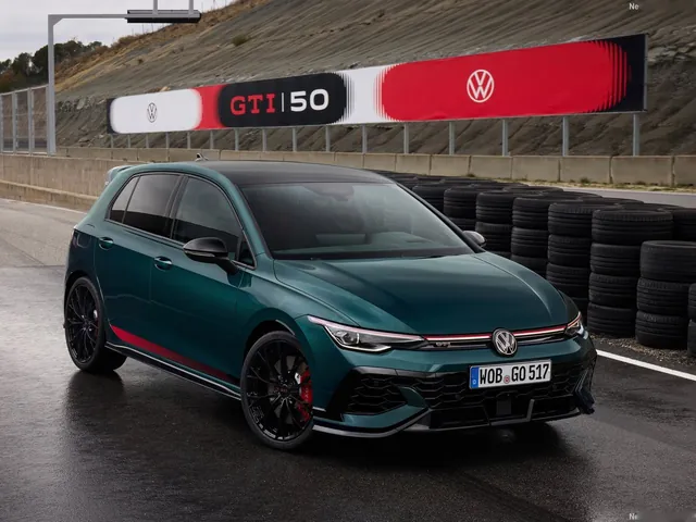Volkswagen Golf GTI Edition 50 (2026)