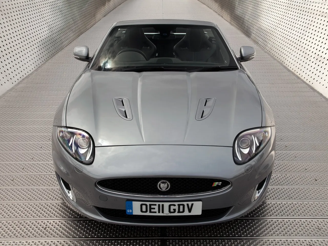 Jaguar XKR Convertible (2012) – zepředu