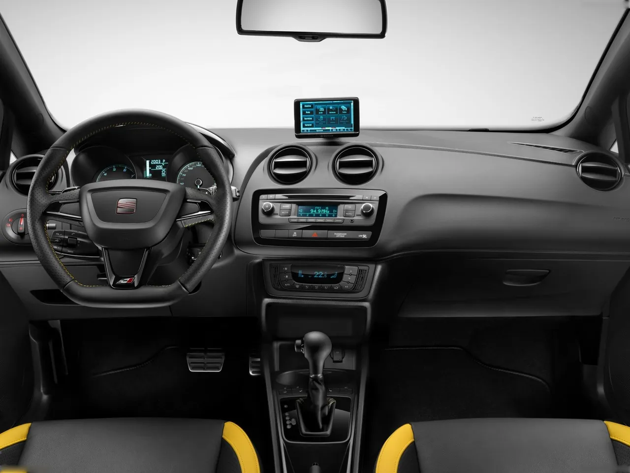 Seat Ibiza Cupra Concept (2012) – interiér