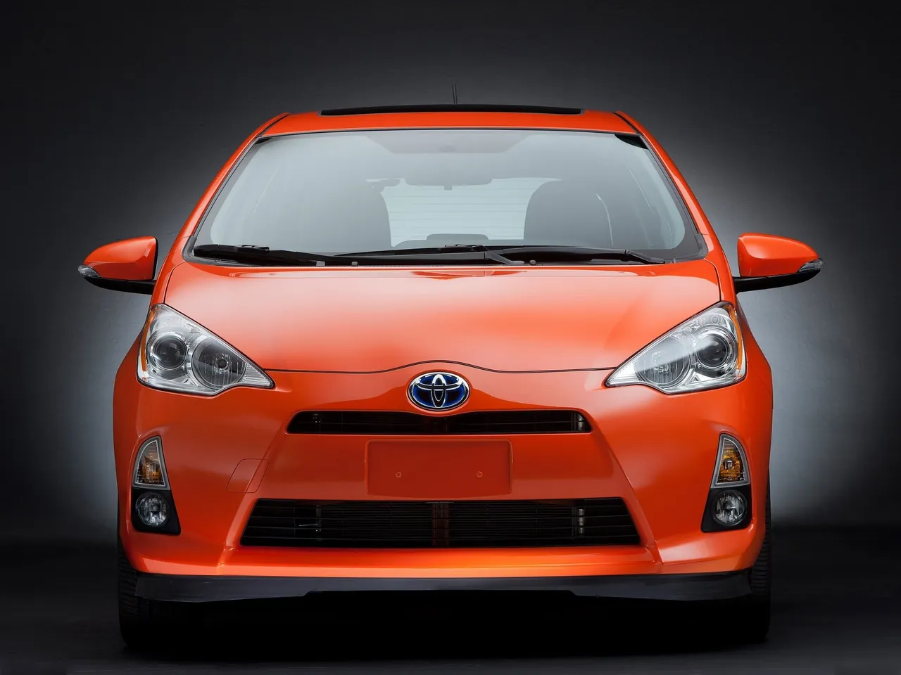 Toyota Prius C (2012) – zepředu