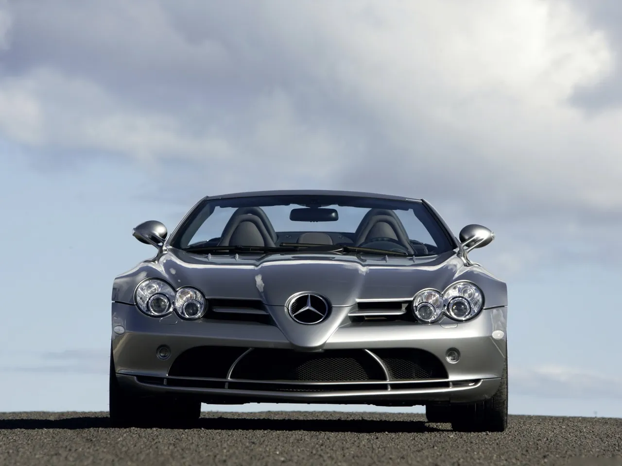 Mercedes-Benz SLR McLaren Roadster (2008) – zepředu