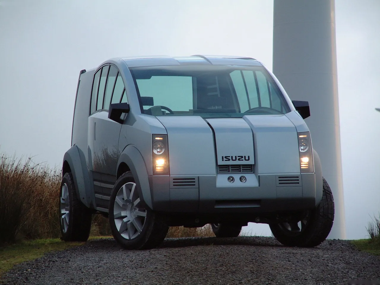 Isuzu Zen Concept (2001)