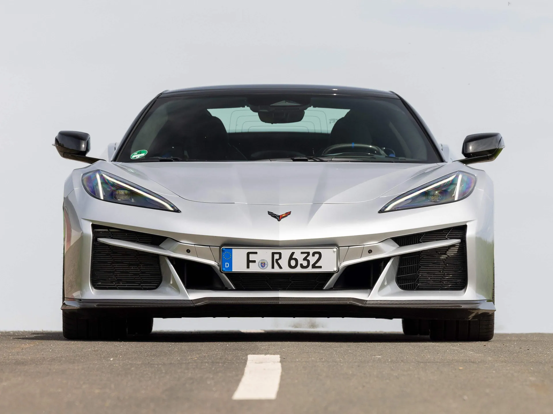 Chevrolet Corvette E-Ray Convertible [EU] (2026) – zepředu