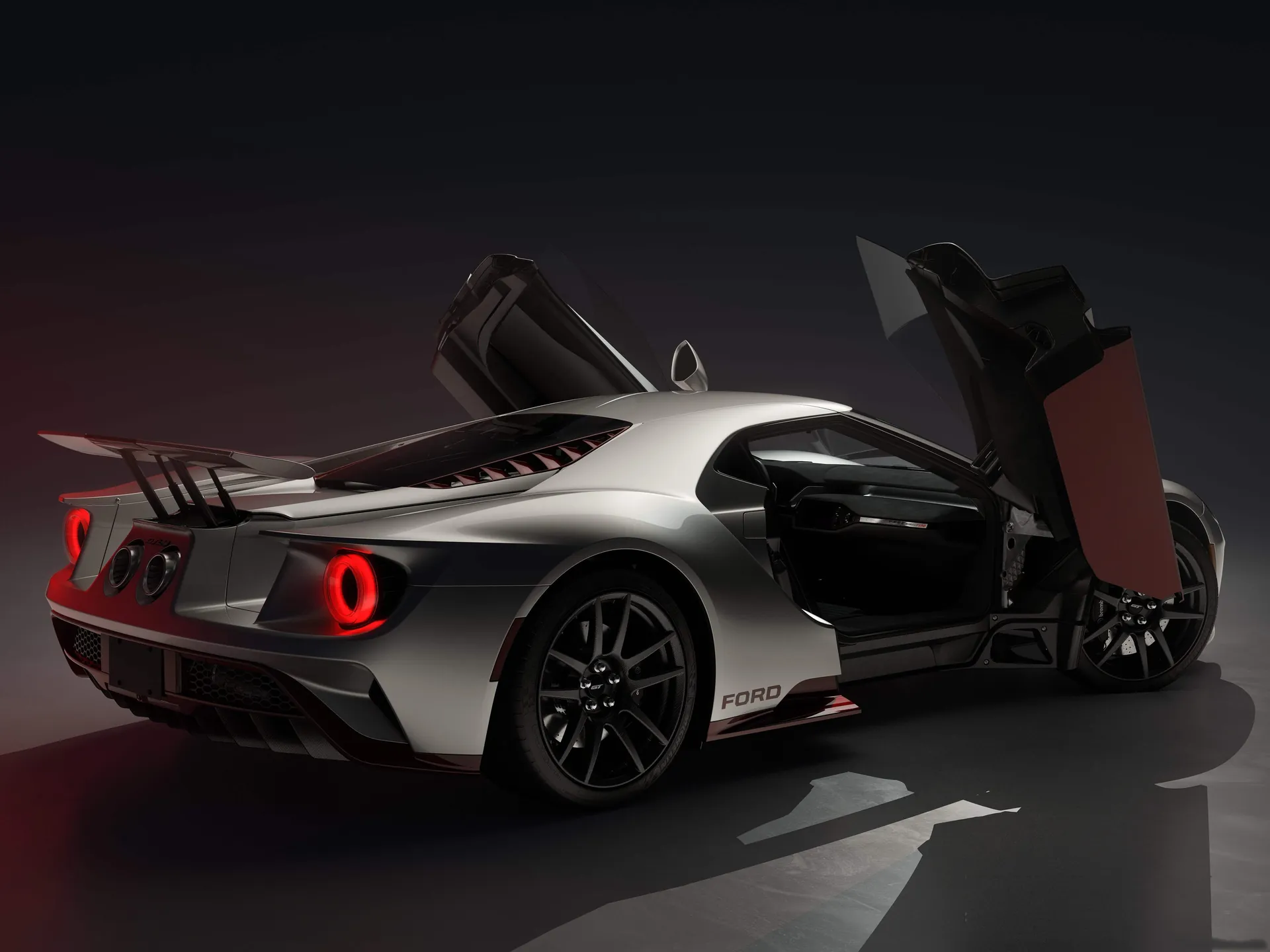Ford GT LM Edition (2022) – zadní tříčtvrteční pohled