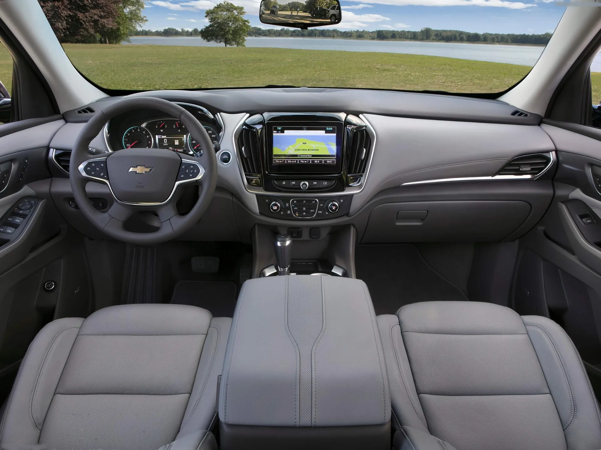 Chevrolet Traverse (2018) – interiér